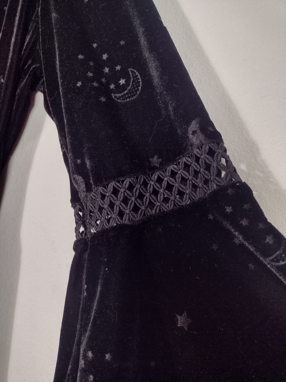 Spirit Halloween Celestial Coven Hooded Velvet Bell Sleeve High Low Mini Dress - Picture 9 of 15